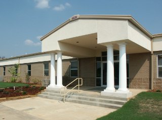 Image of Ozarka College at Mountain View was constructed in 2005. It includes a computer laboratory, a student resource room with computers and reference materials, a science laboratory, a small bookstore area, and a small Adult Education classroom. There are also four standard classrooms, two of which are equipped with compressed video technology to link with the Melbourne and Ash Flat sites.